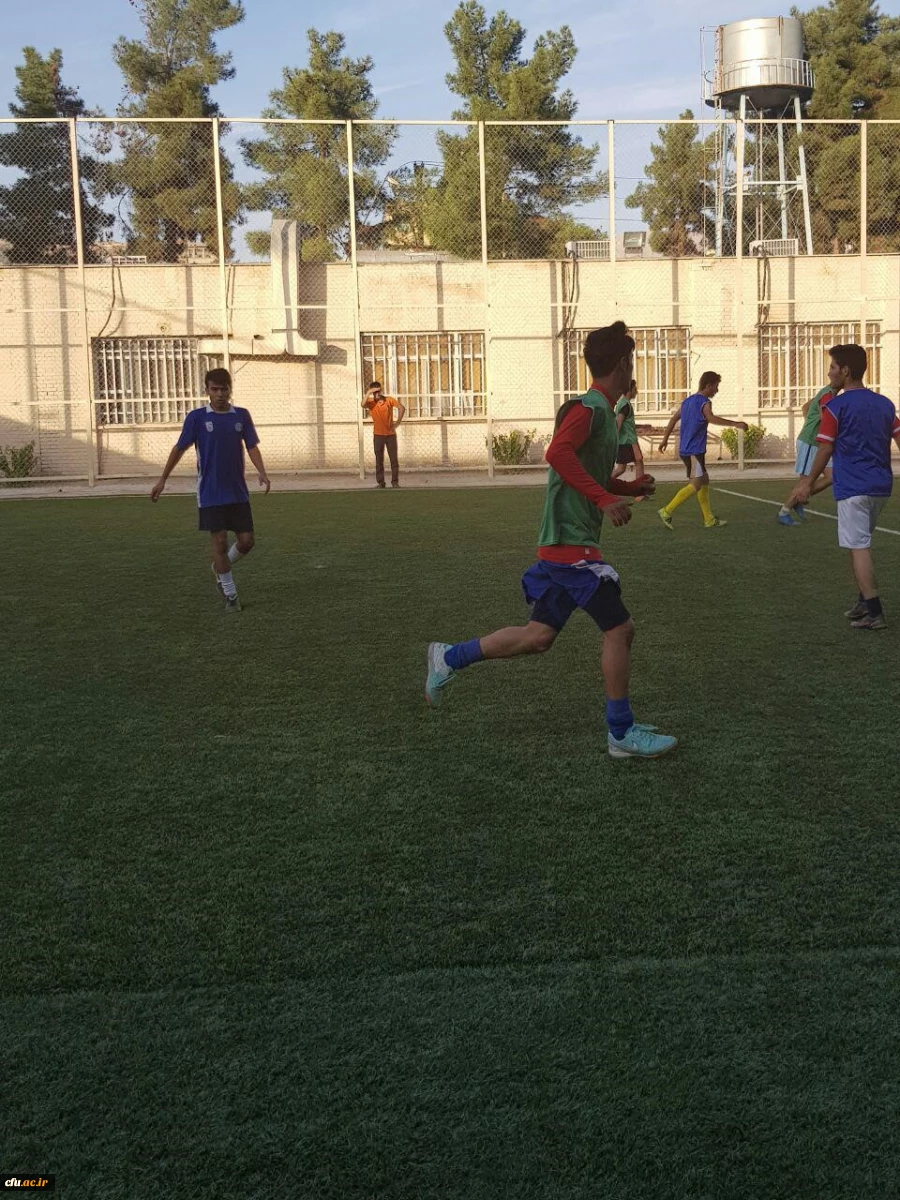 برگزاری مسابقات ورزشی به مناسبت هفته تربیت بدنی در پردیس های استان فارس