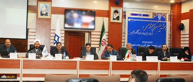 در هفدهمین اجلاس مدیران امور پردیس های دانشگاه فرهنگیان مطرح شد:

بیان مسائل پیش رو و اقدامات معاونت های دانشگاه، ارائه گزارشی از روند بررسی وضعیت و شرایط هیئت علمی تطبیقی 5