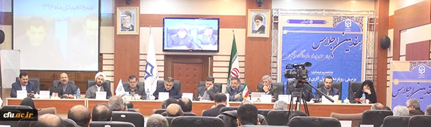 در هفدهمین اجلاس مدیران امور پردیس های دانشگاه فرهنگیان مطرح شد:

بیان مسائل پیش رو و اقدامات معاونت های دانشگاه، ارائه گزارشی از روند بررسی وضعیت و شرایط هیئت علمی تطبیقی 2