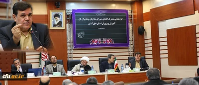 سرپرست دانشگاه فرهنگیان در گردهمایی  معاونین  و مدیران کل  آموزش و پرورش  کشور:

معلم دانشی کفایت می کند؛  باید معلم مهارتی تربیت کنیم