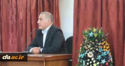 باحضور هیأت رئیسه، اساتید و دانشجومعلمان پردیس علامه امینی(ره)برگزار شد:

همایش بصیرتی سالروز حماسه 9 دی
 6