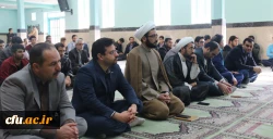 آیت الله ناصری، امام جمعه یزد، در جمع دانشجومعلمان پردیس شهیدان پاک نژاد:

حرفه معلمی ساختار انسانیت را معنا می بخشد
 5