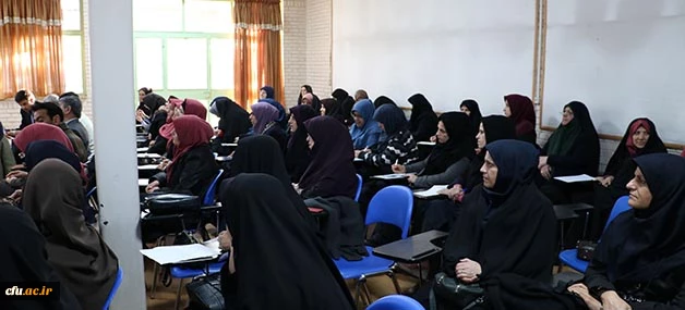 در مدارس وابسته به دانشگاه فرهنگیان استان قزوین برگزار شد:

سومین کارگاه توانمند سازی آموزگاران مقطع ابتدایی دوره اول درس ریاضیات 
 4