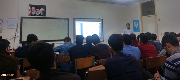 دوره آموزشی ضمن خدمت،  کار با تخته هوشمند و نرم افزار های آموزشی  2