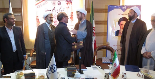 دکتر عبدی در مراسم تکریم و معرفی مسئول نهاد نمایندگی مقام معظم رهبری دانشگاه فرهنگیان اردبیل:

نهاد نمایندگی مقام معظم رهبری، بازوی پرتوان دانشگاه در زمینه تعلیم و تربیت آینده سازان کشور است
 2