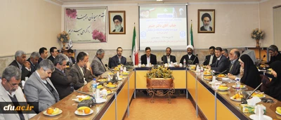 حضور دکتر خنیفر در جمع اساتید دانشگاه فرهنگیان خراسان رضوی:

 ورود به حرفه معلمی اتفاق نیست بلکه یک توفیق است