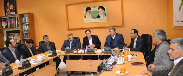 دکتر خنیفر در شورای عالی فرهنگیان استان خراسان رضوی:

بزرگترین ماموریت دانشگاه فرهنگیان برگرداندن  تربیت معلم ها بر روی ریل اصلی خود است 4