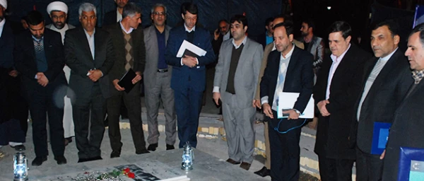 ملاقات با استاندار، حضور در شورای عالی فرهنگیان، تجلیل از پژوهشگران، دیدار با خانواده شهید و حضور در جمع اساتید، کارکنان و دانشجومعلمان

از برنامه های اولین سفر استانی سرپرست دانشگاه فرهنگیان 3