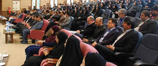 دومین جشنواره دانشجومعلمان پژوهشگر (پویش) با تجلیل از برگزیدگان و پژوهشگران برتر پایان یافت 5