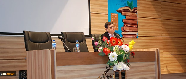 سرپرست دانشگاه فرهنگیان در آئین اختتامیه دومین جشنواره دانشجومعلمان پژوهشگر:

دوران طلایی بشر دوران حرکت به سمت پژوهش است، باید با جرات در عرصه های بکر و کار نشده ورود پیدا کنیم 2