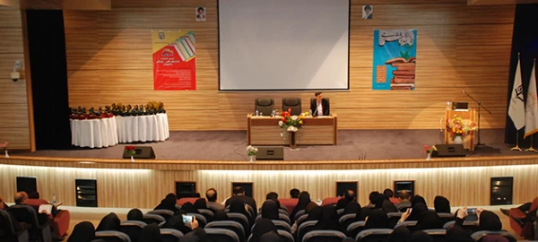 سرپرست دانشگاه فرهنگیان در آئین اختتامیه دومین جشنواره دانشجومعلمان پژوهشگر:

دوران طلایی بشر دوران حرکت به سمت پژوهش است، باید با جرات در عرصه های بکر و کار نشده ورود پیدا کنیم 5