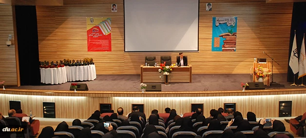 سرپرست دانشگاه فرهنگیان در آئین اختتامیه دومین جشنواره دانشجومعلمان پژوهشگر:

دوران طلایی بشر دوران حرکت به سمت پژوهش است، باید با جرات در عرصه های بکر و کار نشده ورود پیدا کنیم 5