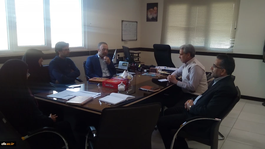 با حضور نمایندگان حوزه هوشمندسازی جلسه مطالعه و امکان سنجی سامانه دانشجویی برگزار شد