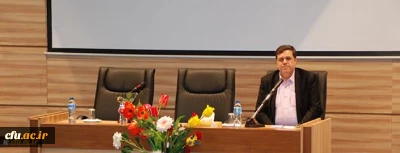 سرپرست دانشگاه فرهنگیان در آئین اختتامیه دومین جشنواره دانشجومعلمان پژوهشگر:

دوران طلایی بشر دوران حرکت به سمت پژوهش است، باید با جرات در عرصه های بکر و کار نشده ورود پیدا کنیم