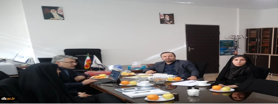 جلسه هم اندیشی پیرامون دوره ارزیابی درونی گروه های آموزشی در دفتر نظارت، ارزیابی و تعالی سازمانی 2