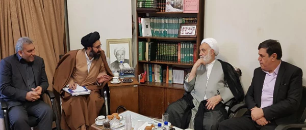 در دیدار سرپرست دانشگاه فرهنگیان با حجت الاسلام و المسلمین قرائتی تاکید شد:

بررسی زمینه ها و شیوه های همکاری بیشتر بین دانشگاه فرهنگیان و ستاد اقامه 2