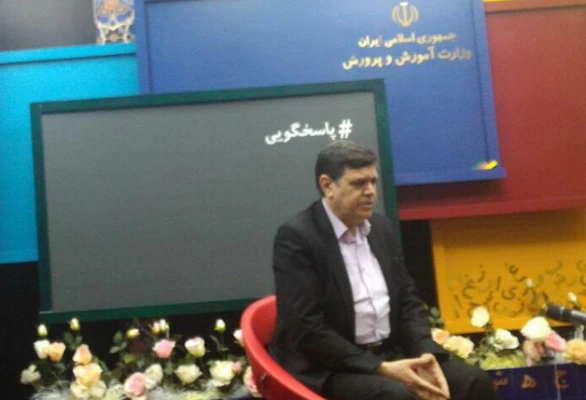 سرپرست دانشگاه فرهنگیان تاکید کرد:

 اعتقاد دارم بهترین روش برای تربیت معلم،  مراکز خاص مثل دانشگاه فرهنگیان هستند 4