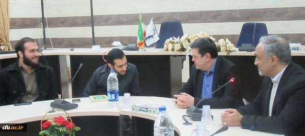 نشست صمیمی سرپرست دانشگاه فرهنگیان با اعضای بسیج دانشجویی پردیس آیت الله طالقانی(ره) قم 2