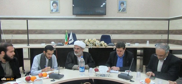 نشست صمیمی سرپرست دانشگاه فرهنگیان با اعضای بسیج دانشجویی پردیس آیت الله طالقانی(ره) قم 4