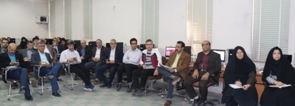 در دانشگاه فرهنگیان یزد برگزارشد:

دوره بالندگی حرفه ای «جستجو و دسترسی به پایگاه های علمی و اطلاعاتی» 3