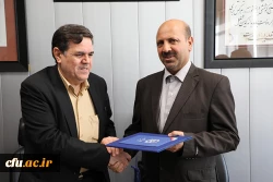 معارفه آموزش 5