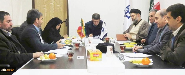 دکتر بدری در جلسه شورای هم اندیشی اساتید دانشگاه فرهنگیان :

مردم سالاری دینی از ثمرات اصلی انقلاب اسلامی است 3