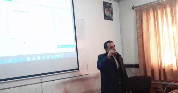 در دانشگاه فرهنگیان آذربایجان شرقی برگزار شد:

کارگاه آشنایی با نرم افزارهای تولید محتوا
 3