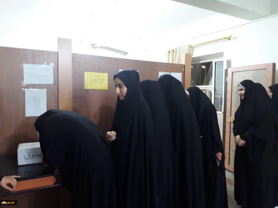 گزارش مصور برگزاری انتخابات و تشکیل انجمن های ورزش خوابگاهی استان هرمزگان