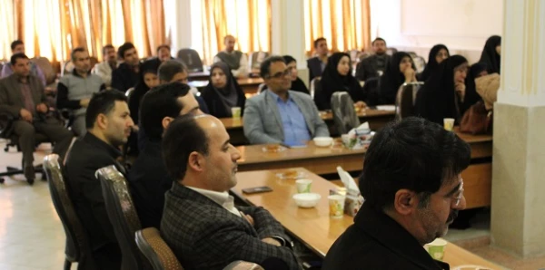 دردانشگاه فرهنگیان قزوین برگزارشد:

مراسم اختتامیه دومین جشنواره فرهنگی اجتماعی اساتید و کارکنان دانشگاه فرهنگیان منطقه 9کشور
 5