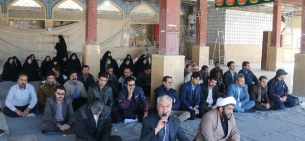 به مناسبت ایام الله دهه فجرانجام  شد:
 اساتید و کارکنان دانشگاه فرهنگیان کرمان با تقدیم گل به ساحت مقدس شهدا  اداء احترام کردند 2