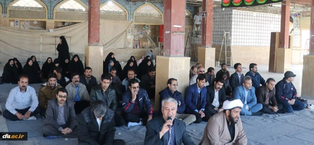 به مناسبت ایام الله دهه فجرانجام  شد:
 اساتید و کارکنان دانشگاه فرهنگیان کرمان با تقدیم گل به ساحت مقدس شهدا  اداء احترام کردند 2