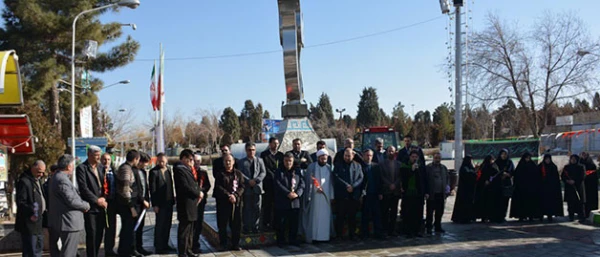به مناسبت بزرگداشت ایام الله دهه فجر :

تجدید میثاق اساتید و کارکنان دانشگاه فرهنگیان آذربایجان غربی با آرمان های امام راحل و شهدا 
 2