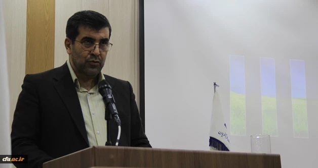 مدیر کل طرح و بررسی حراست کل کشور در افتتاحیه نشست مسئولان و کارشناسان حراست :

برنامه حراست دانشگاه فرهنگیان فرصت محور است،  تعامل گسترده با مخاطبین باعث پیشرفت امور می شود 5