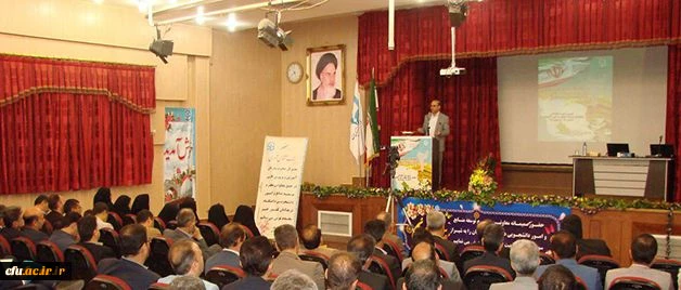 دکتر خنیفر در دوره بالندگی معاونان توسعه منابع و امور دانشجویی استان ها تاکید کرد:
ضرورت به روز کردن بررسی موارد خاص و الگو گیری از نمونه های موفق در این زمینه