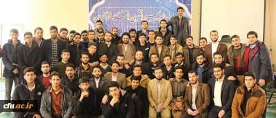 حجت الاسلام و المسلمین دادگر در نشست مسئولین بسیج دانشجویی پردیس ها و مراکز دانشگاه فرهنگیان:

 فراگیرترین عامل فراگفتمانی، فرهنگ جامعه است