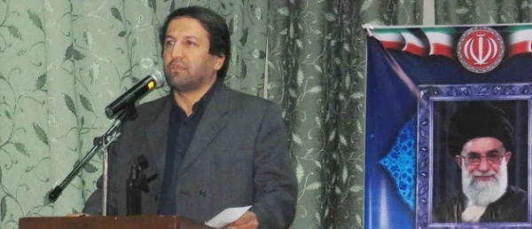 معاون آموزش ابتدائی اداره کل آموزش و پرورش آذربایجان شرقی در جمع مهارت آموزان ماده 28:

معلم یک تنه قادر است در جامعه جریان ساز باشد
 2