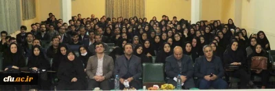 معاون آموزش ابتدائی اداره کل آموزش و پرورش آذربایجان شرقی در جمع مهارت آموزان ماده 28:

معلم یک تنه قادر است در جامعه جریان ساز باشد