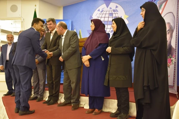 جشنواره کشوری تجربیات برتر آموزشی، تربیتی اساتید و معلمان آموزش جغرافیا در بیرجند برگزار شد 2