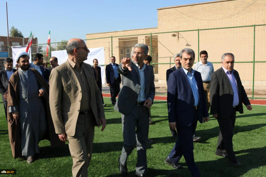 در پردیس حضرت رسول اکرم (ص) استان خوزستان  با حضور مسئولین دانشگاه:

مراسم افتتاح زمین چمن فوتسال برگزار شد