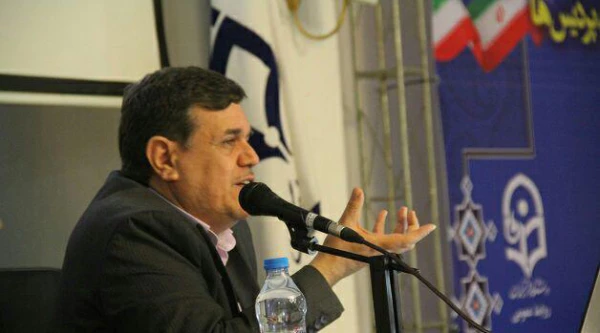 دکتر خنیفر در هجدهمین اجلاس مدیران و سرپرستان عنوان کرد:

 نظام آموزشی قوی آینده نگر است 5