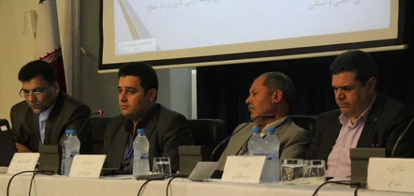 در هجدهمین اجلاس مدیران استان و سرپرستان پردیس ها و مراکز برگزار شد:
 
ارائه طرح ها و برنامه های معاونت های دانشگاه در سال 97 2