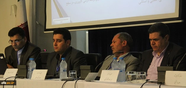 در هجدهمین اجلاس مدیران استان و سرپرستان پردیس ها و مراکز برگزار شد:
 
ارائه طرح ها و برنامه های معاونت های دانشگاه در سال 97 2