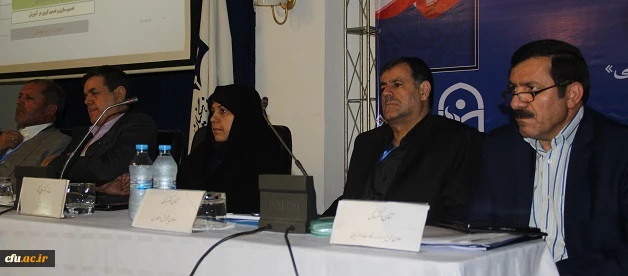 در هجدهمین اجلاس مدیران استان و سرپرستان پردیس ها و مراکز برگزار شد:
 
ارائه طرح ها و برنامه های معاونت های دانشگاه در سال 97 3