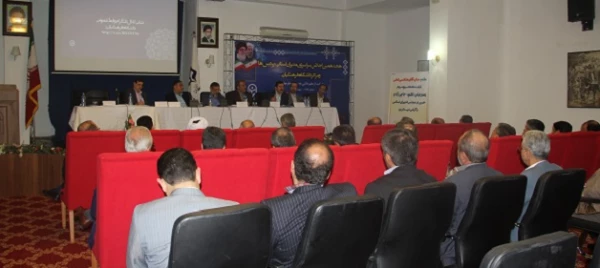 در هجدهمین اجلاس سرپرستان مدیریت، پردیس ها و مراکز:

تشکیل کارگروه های تخصصی معاونت های مختلف و دیدار با دانشجویان پردیس های بندر عباس 4