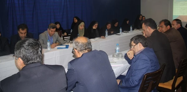 در هجدهمین اجلاس سرپرستان مدیریت، پردیس ها و مراکز:

تشکیل کارگروه های تخصصی معاونت های مختلف و دیدار با دانشجویان پردیس های بندر عباس 7