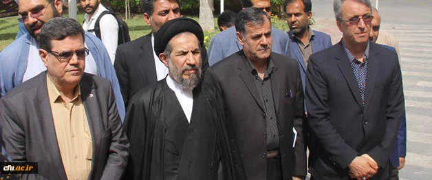 حجت الاسلام و المسلمین ابوترابی در اختتامیه اجلاس مدیران تاکید کرد

اهمیت برخورداری از اندیشه و تجربیات بازنشستگان تربیت معلم در مراکز تصمیم گیری 2