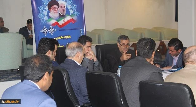 تشکیل کارگروه های تخصصی معاونت های مختلف و دیدار با دانشجومعلمان پردیس های بندر عباس
