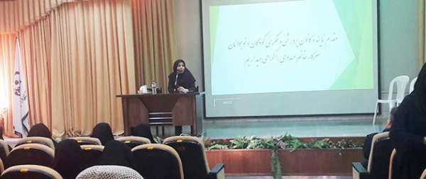 در پردیس زینب کبری (س) اراک انجام شد:

برگزاری مراسم بزرگداشت ایام فاطمیه و کرسی آزاد اندیشی 
 3