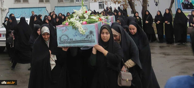 در شب شهادت حضرت فاطمه زهرا (س) برگزار شد:

مراسم وداع با پیکر دو شهید گمنام دفاع مقدس 2