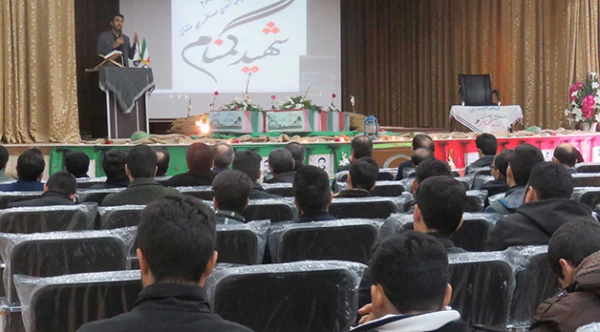 در شب شهادت حضرت فاطمه زهرا (س) برگزار شد:

مراسم وداع با پیکر دو شهید گمنام دفاع مقدس 6